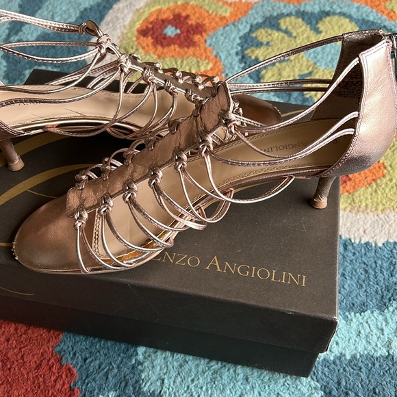 Lt Pink gladiator sandal - Picture 3 of 8